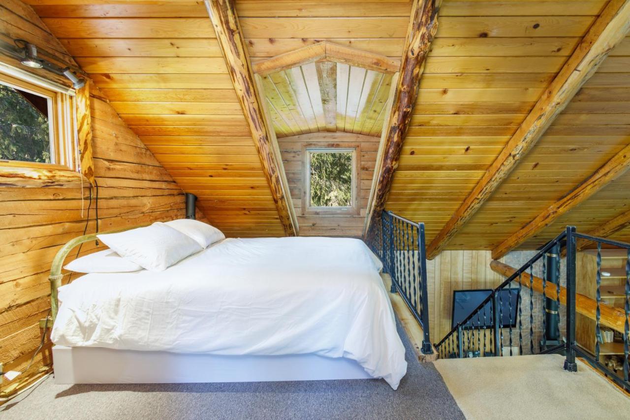 Alpine Meadows Log Cabin Girdwood Kültér fotó