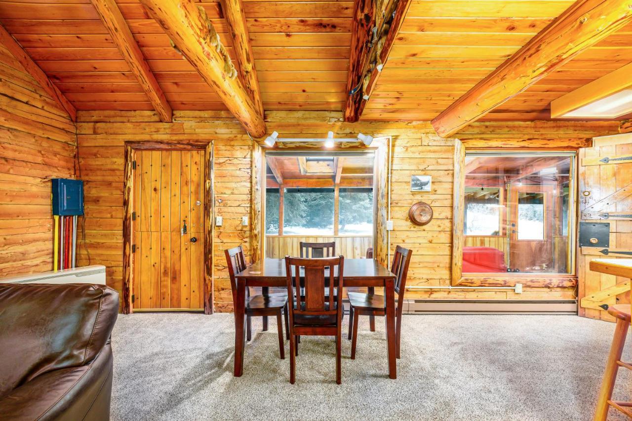Alpine Meadows Log Cabin Girdwood Kültér fotó